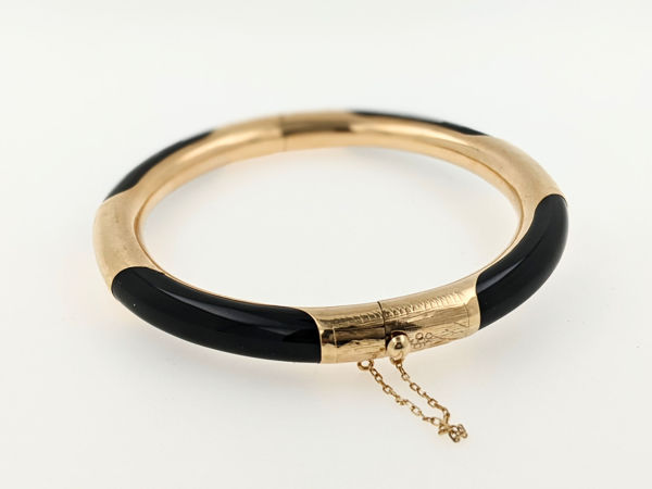 Picture of 14kt Gold Black onyx hinged bracelet